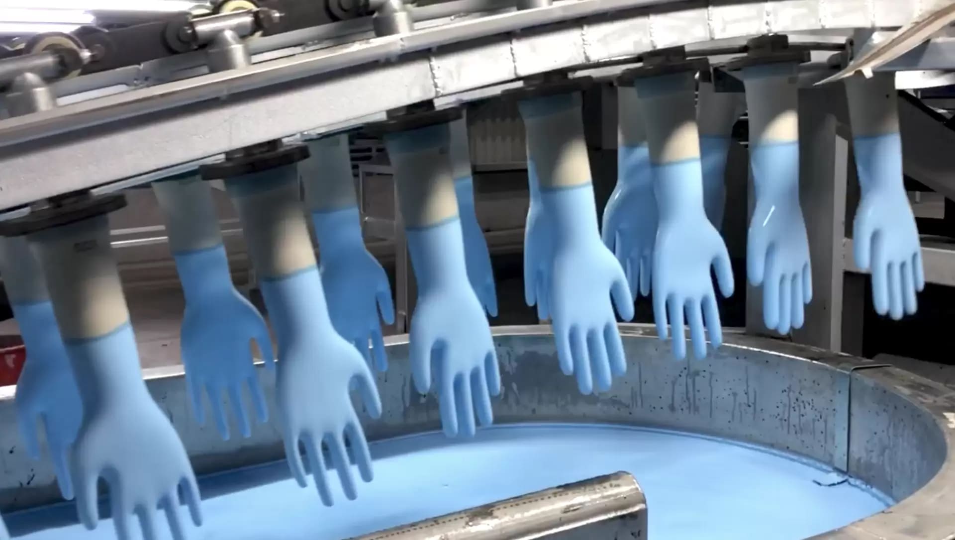 nitrile-glove-production